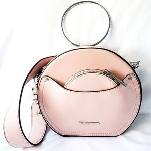 Crossbody purse